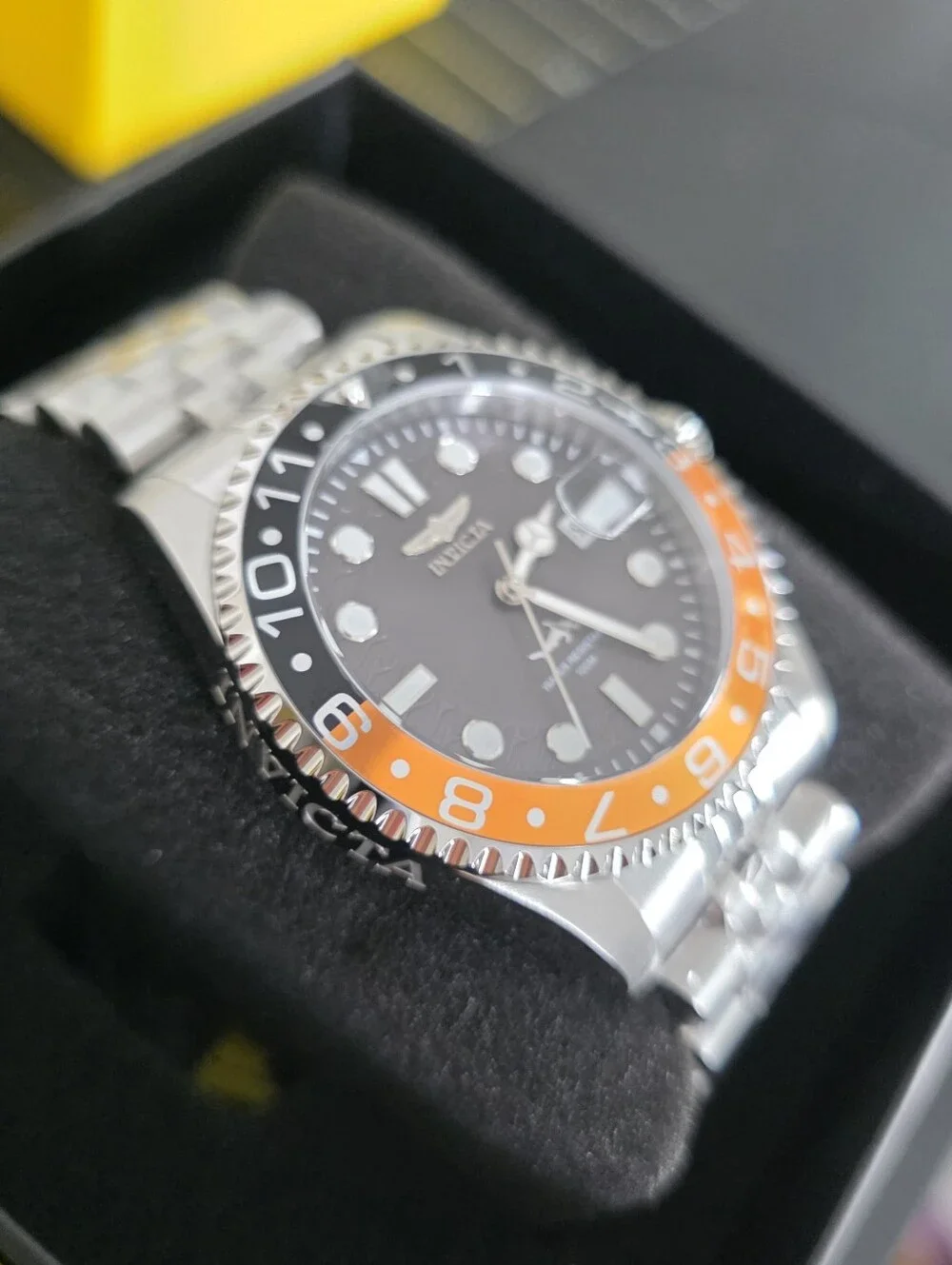 355. Pro Diver Men' Watch 43mm Model 30621 - Quartz